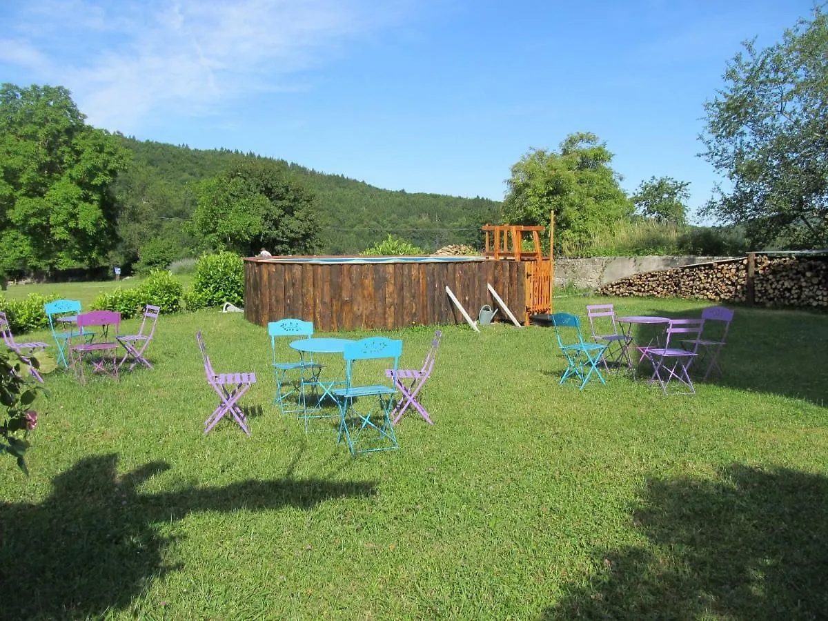 *** Frühstückspension Bed and Breakfast Goute La Vie Marchamp Frankreich